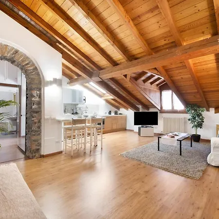 Nel Centro Di * Como