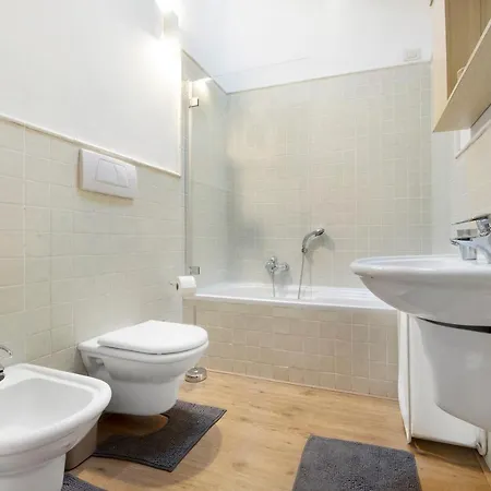 Nel Centro Di Apartment