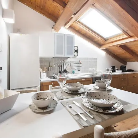 Nel Centro Di * كومو